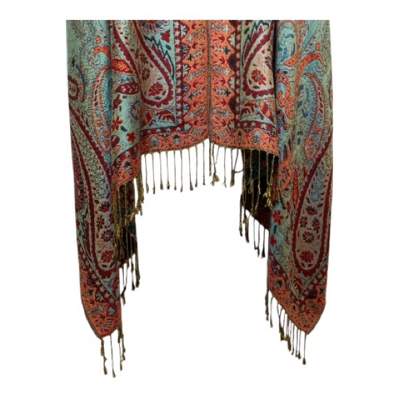 Women’s Bohemian Paisley Pullover Shawl with Fringe Size Medium - Picture 4 of 6